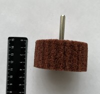 скотч брайт с шпинделем Ф60х30х6 Р240 Velro A э.корунд борд.